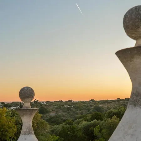 La A Cono Cisternino
